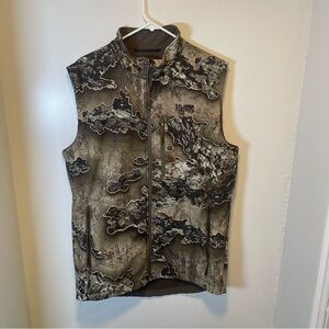 Midway USA camo hunting‎ vest women's size large TALL like new.